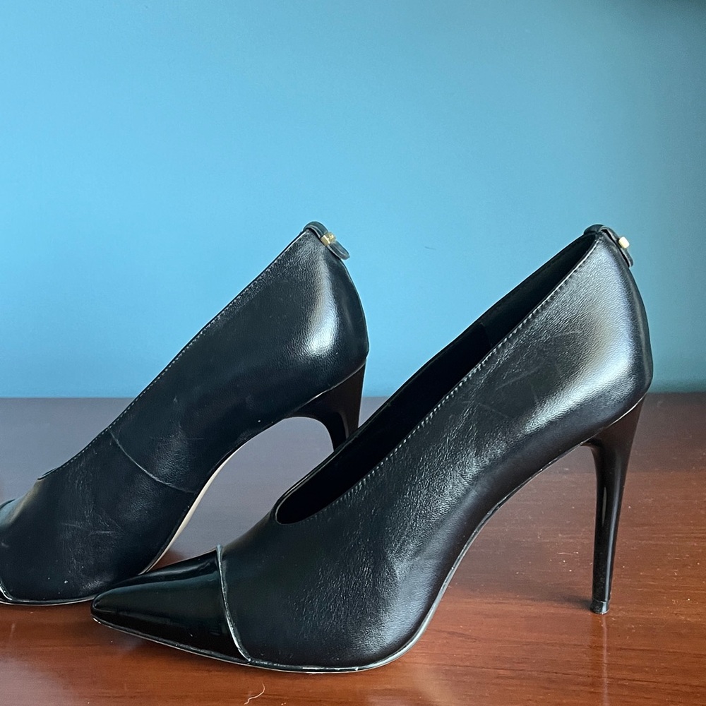 Calvin Klein Glossy Black Heels - Picture 2 of 6